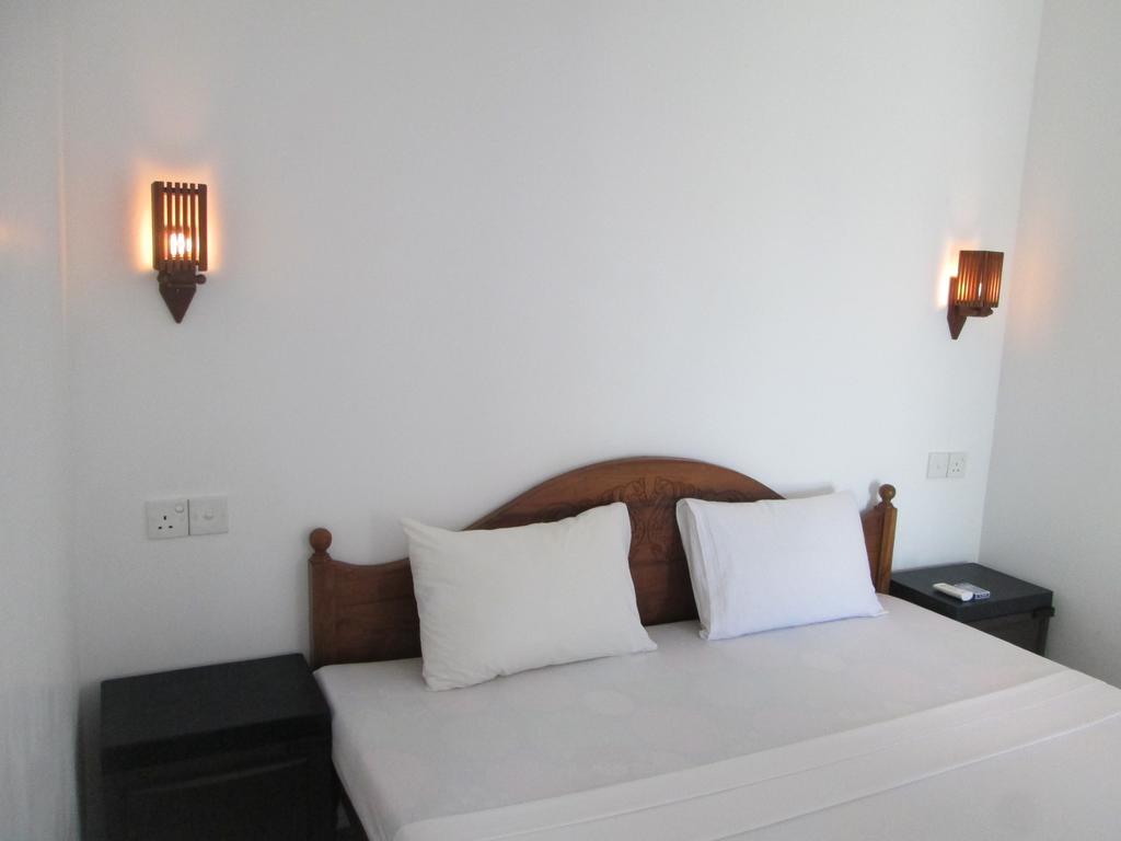 Bay Reach Home Stay Weligama Exterior foto