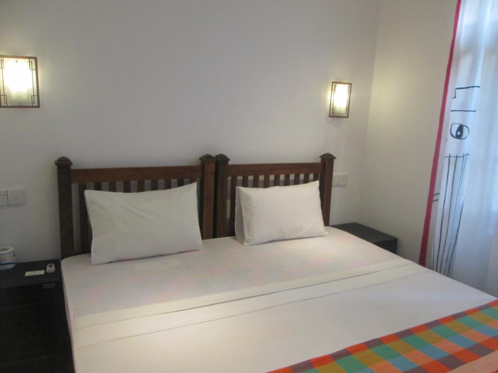 Bay Reach Home Stay Weligama Exterior foto