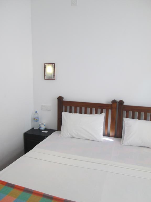 Bay Reach Home Stay Weligama Exterior foto